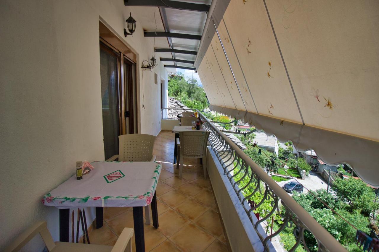 Grandma'S Home Gjirokastër 外观 照片