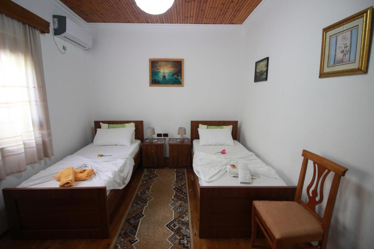 Grandma'S Home Gjirokastër 外观 照片