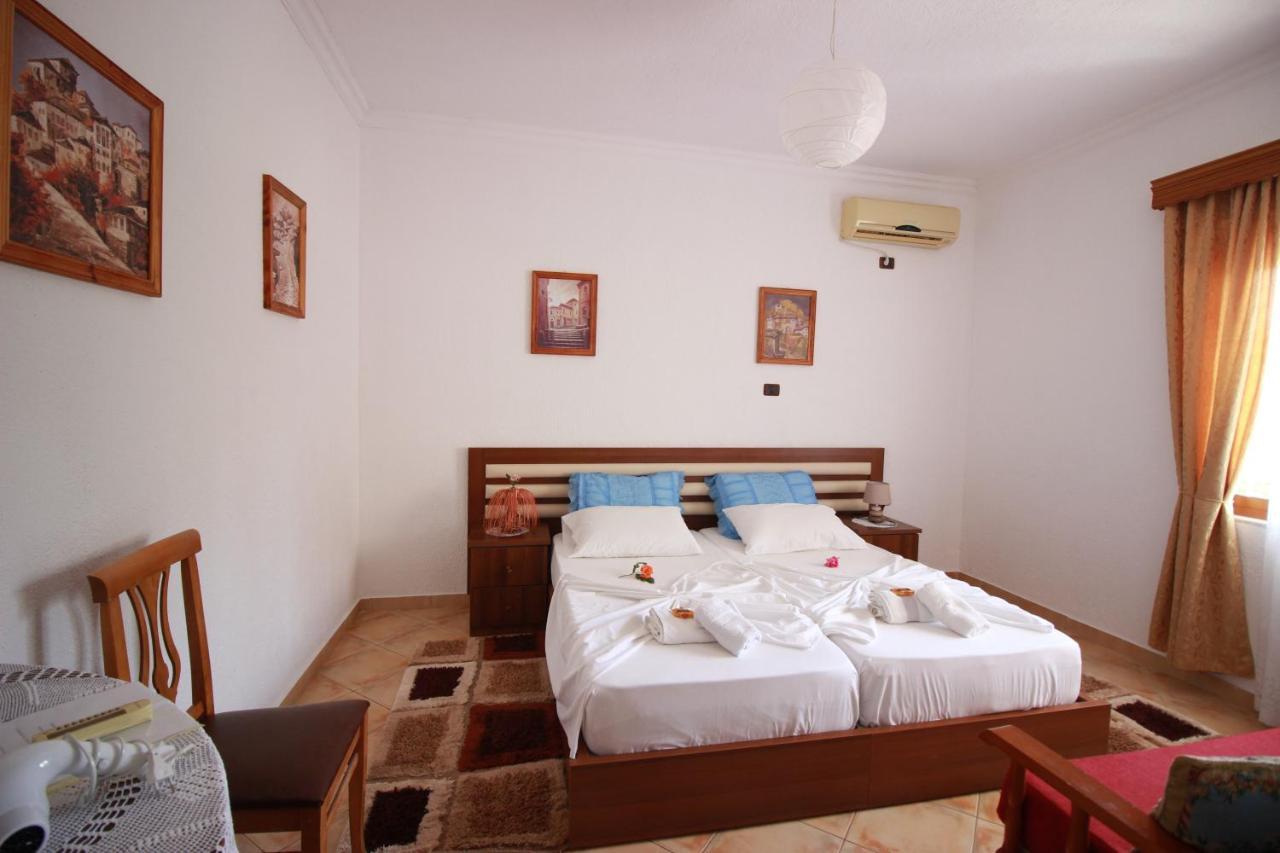 Grandma'S Home Gjirokastër 外观 照片