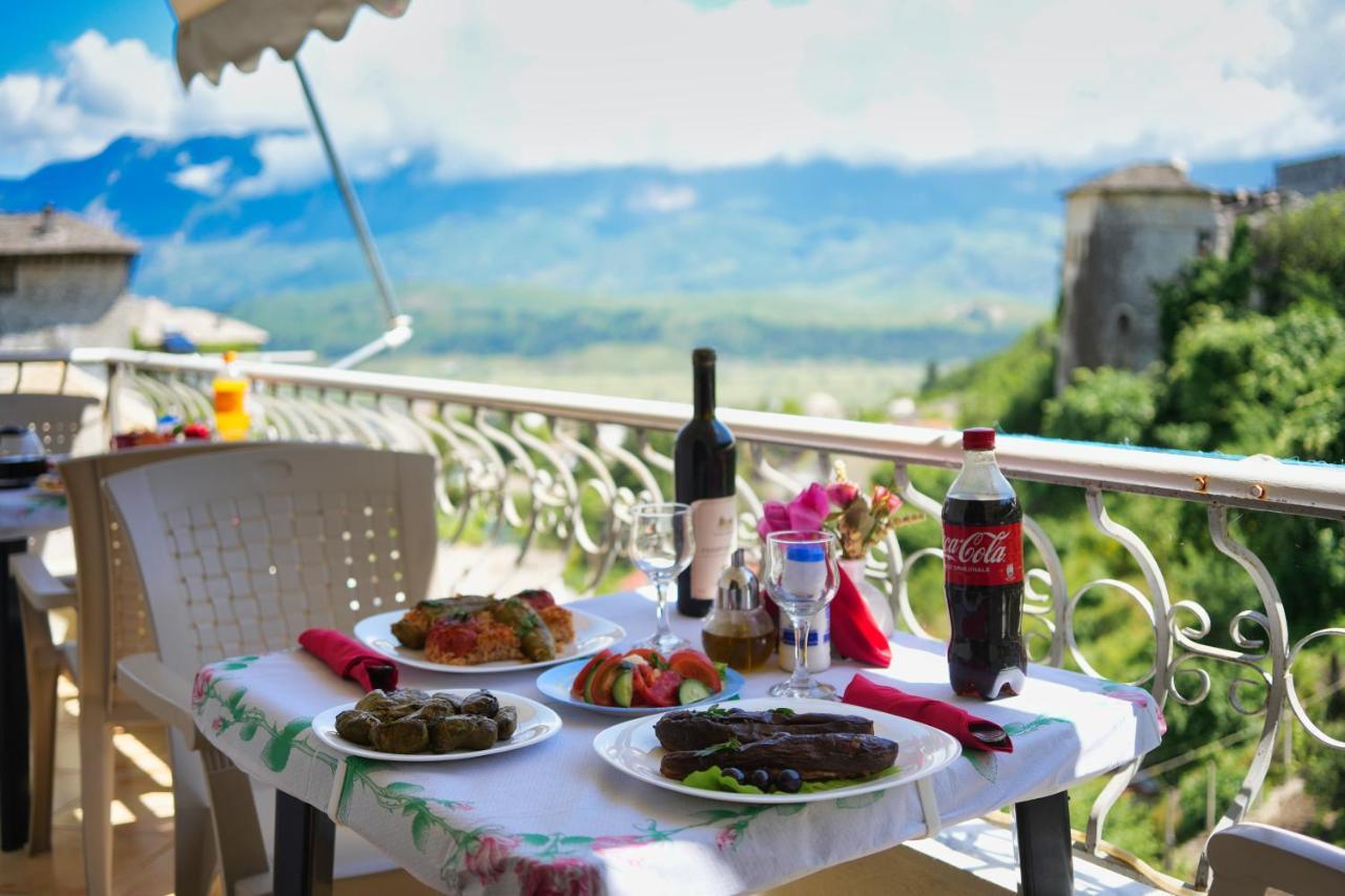 Grandma'S Home Gjirokastër 外观 照片